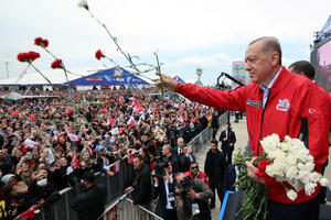 Erdogan se pojavio nakon bolesti i predstavio prvog turskoog...