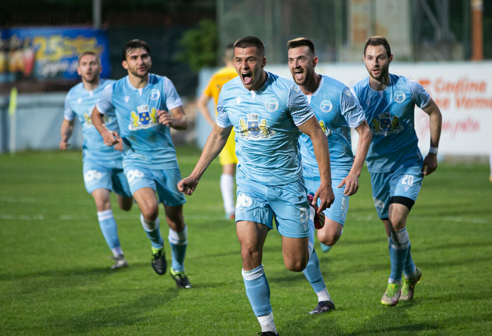 Slobodan Babić, Fudbaleri Petrovca