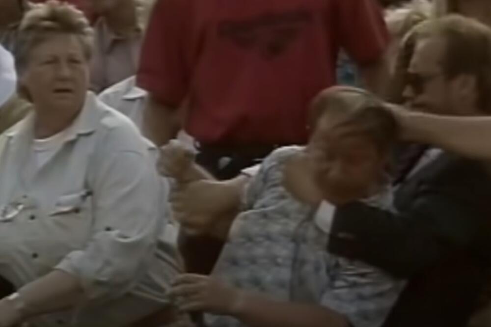 Trenutak kada radnik obezbjeđenja hvata Parhea, Foto: Screenshot/Youtube