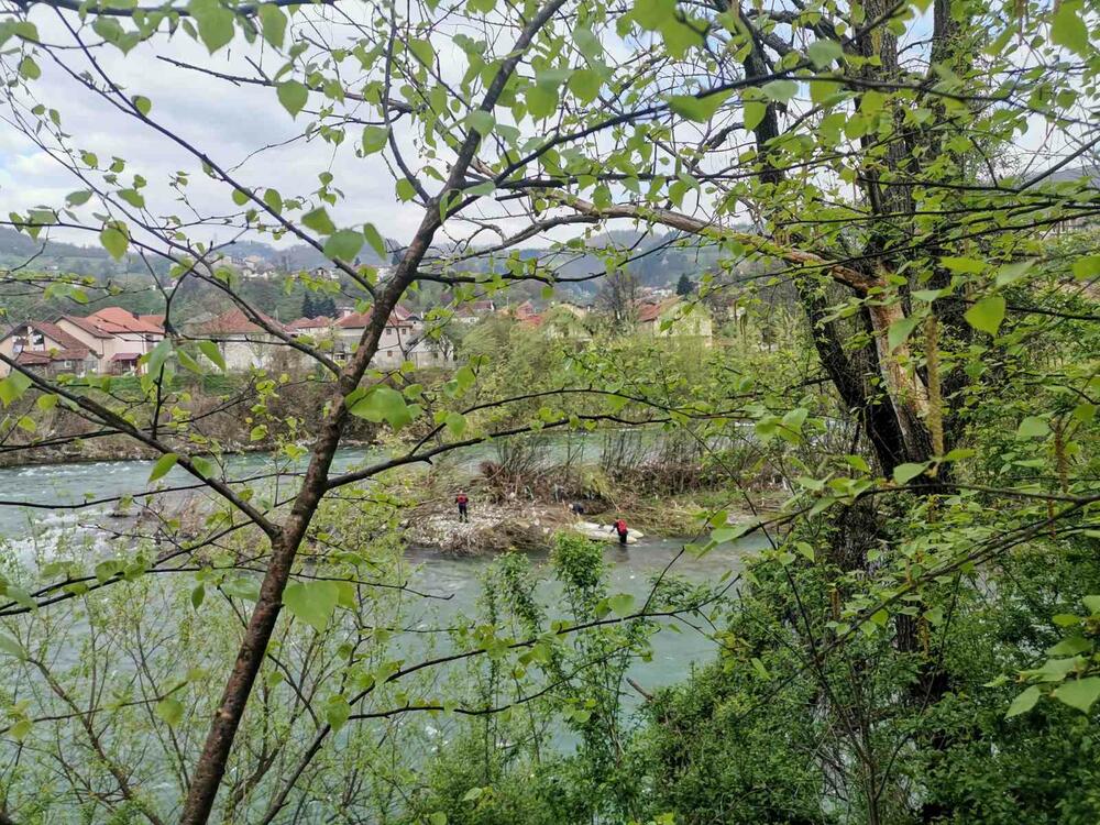 Lim spašavanje djevojke