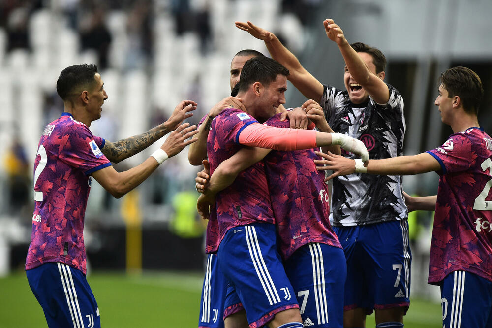 Vlahović proslavlja gol, Foto: Reuters