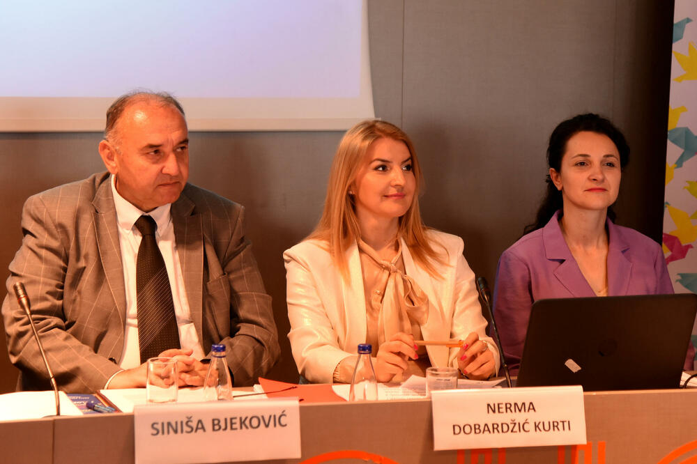 Izvještaj Romi Egipćani