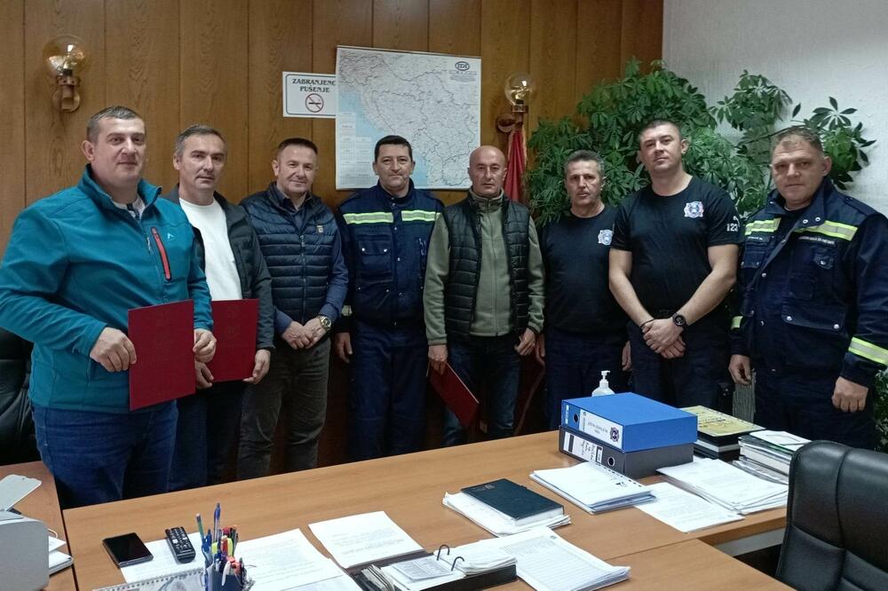 Nagrađeni vatrogasci u Pljevljima, Foto: Goran Malidžan