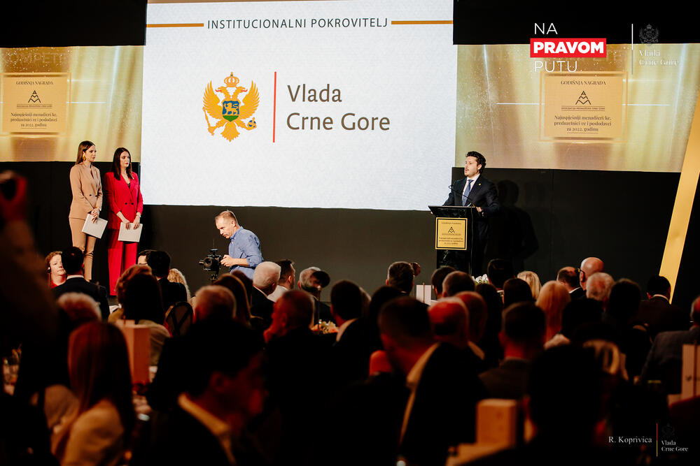 <p>Dodijeljene godišnje nagrade Asocijacije menadžera Crne Gore</p>