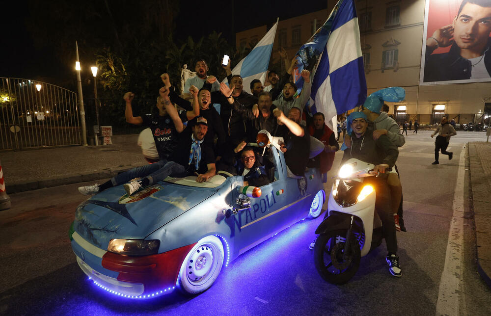 <p>Foto priča iz grada novih šampiona Italije</p>