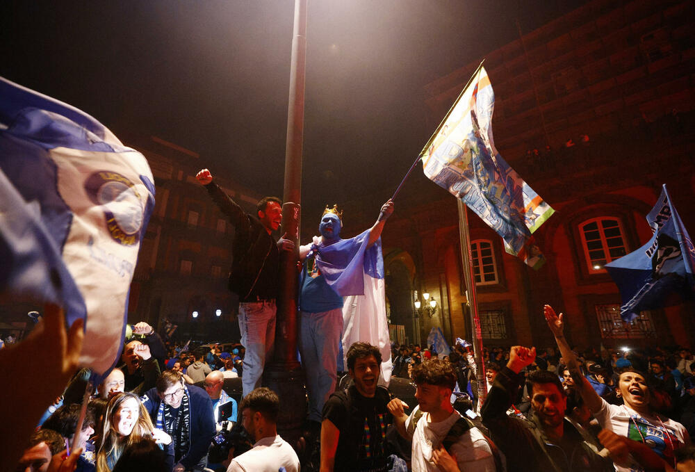 <p>Foto priča iz grada novih šampiona Italije</p>