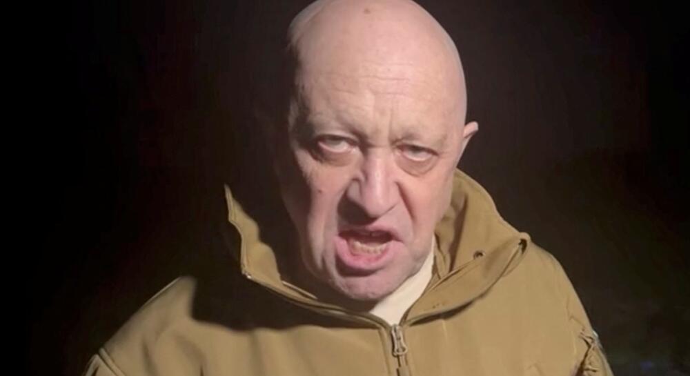Jevgenij Prigožin u video snimku obraća se visokim oficirima ruske vojske. 