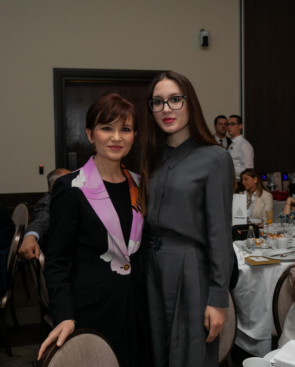 <p>Asocijacija menadžera Crne Gore (AMM) dodijelila je godišnje nagrade najuspješnijim menadžerima i preduzetnicima za 2022. godinu.</p>  <p> </p>