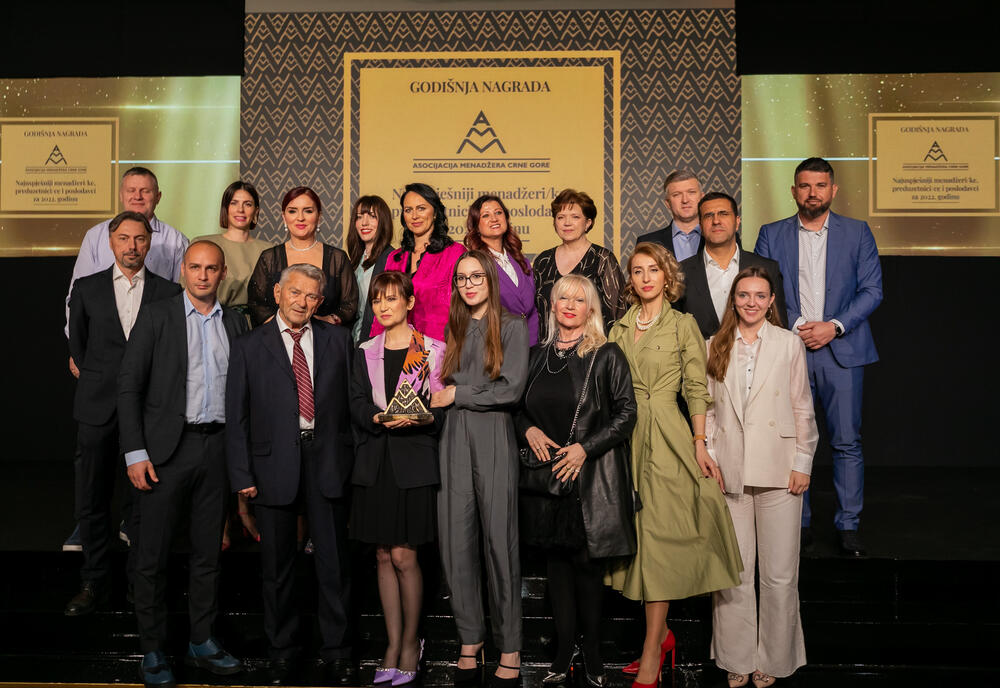 <p>Asocijacija menadžera Crne Gore (AMM) dodijelila je godišnje nagrade najuspješnijim menadžerima i preduzetnicima za 2022. godinu.</p>  <p> </p>