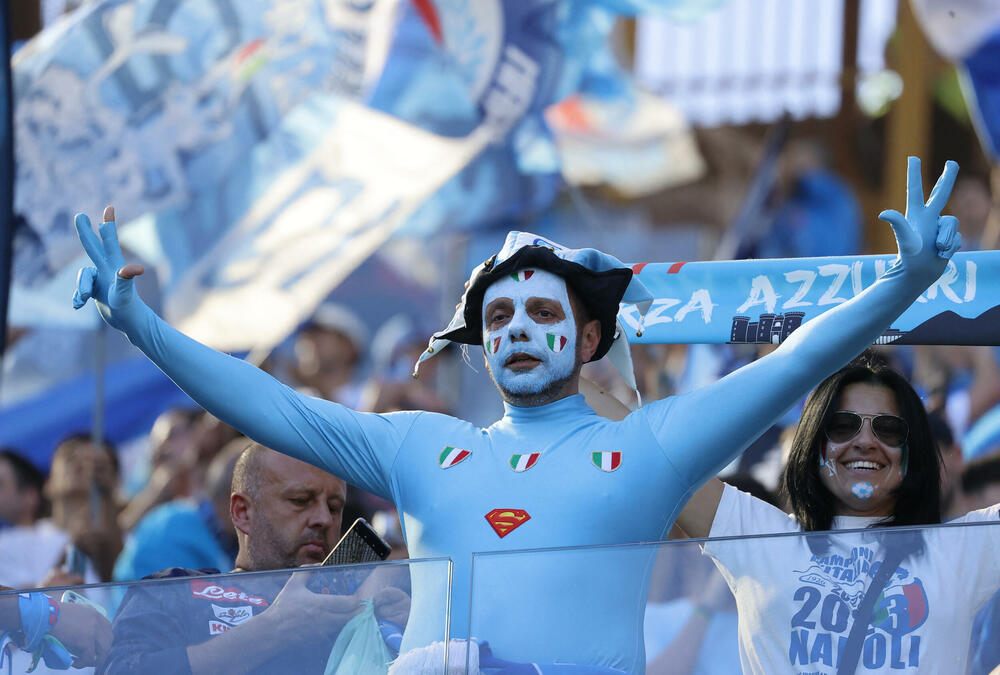 <p>Napoli savladao Fiorentinu (1:0), Osimen postao afrički fudbaler sa najviše golova u Seriji A (47)</p>