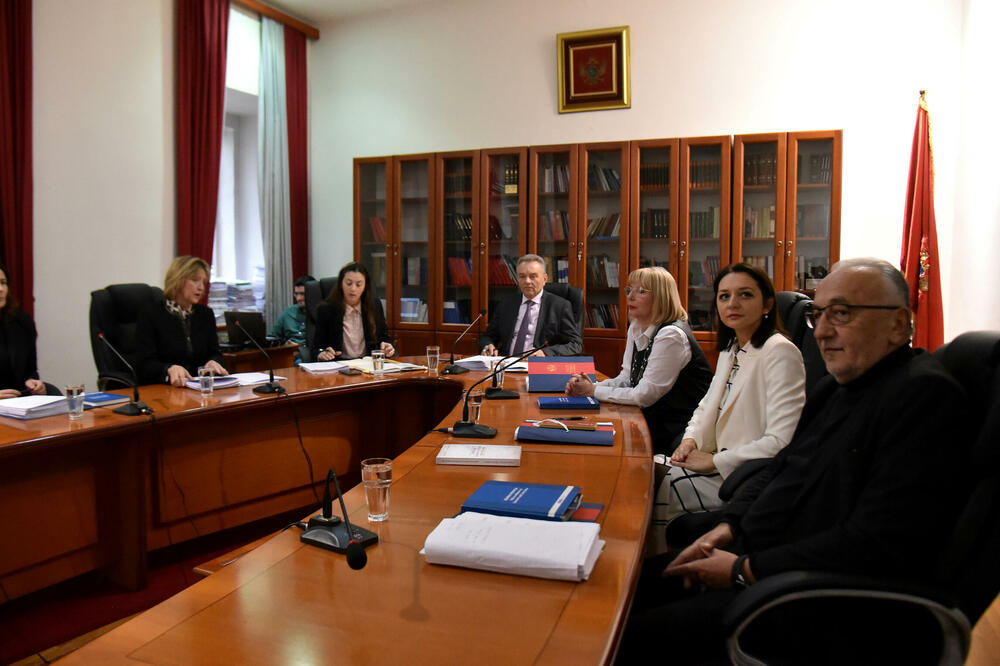 Sudije će tek glasati: Sa ranije sjednice Ustavnog suda, Foto: BORIS PEJOVIC