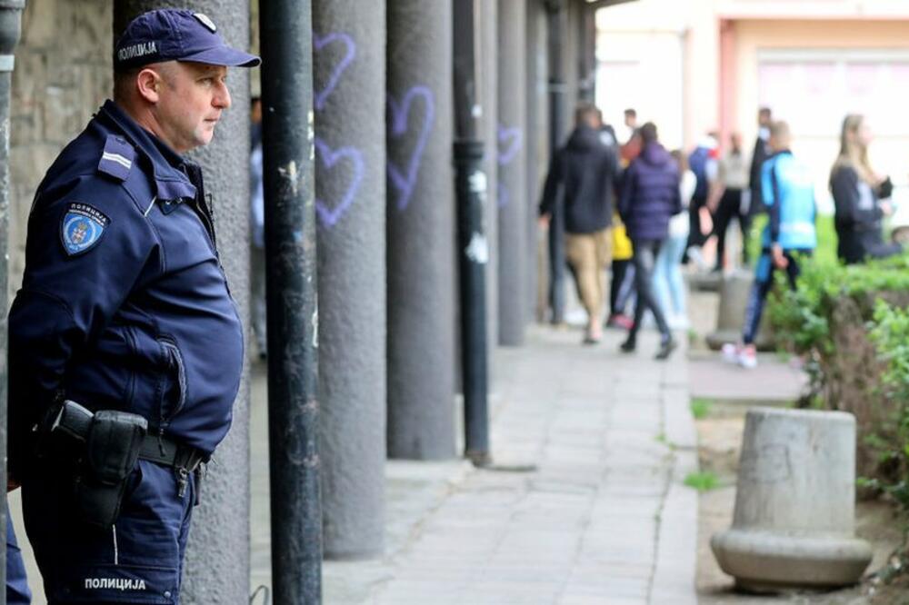 Između 8. maja i 8. juna, građani Srbije mogu da predaju neregistrovano oružje - anonimno i bez ikakvih posljedica, Foto: Getty Images