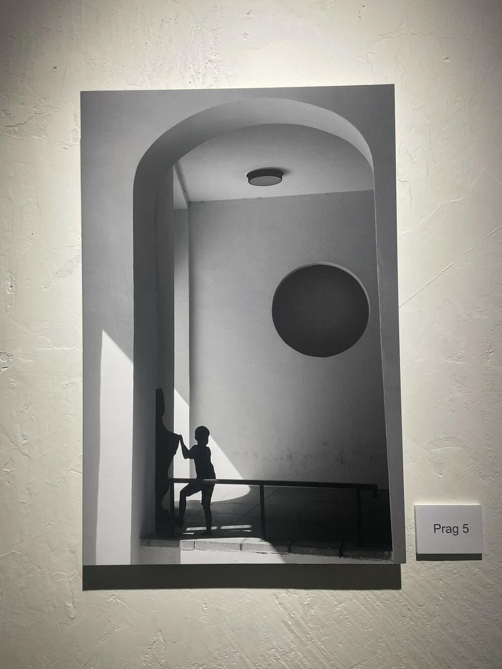 <p>Kolarićeve fotografije nagrađene su više od stotinu puta u Hrvatskoj i inostranstvu, a postao je nosilac umjetničke fotografske titule EFIAP/b</p>