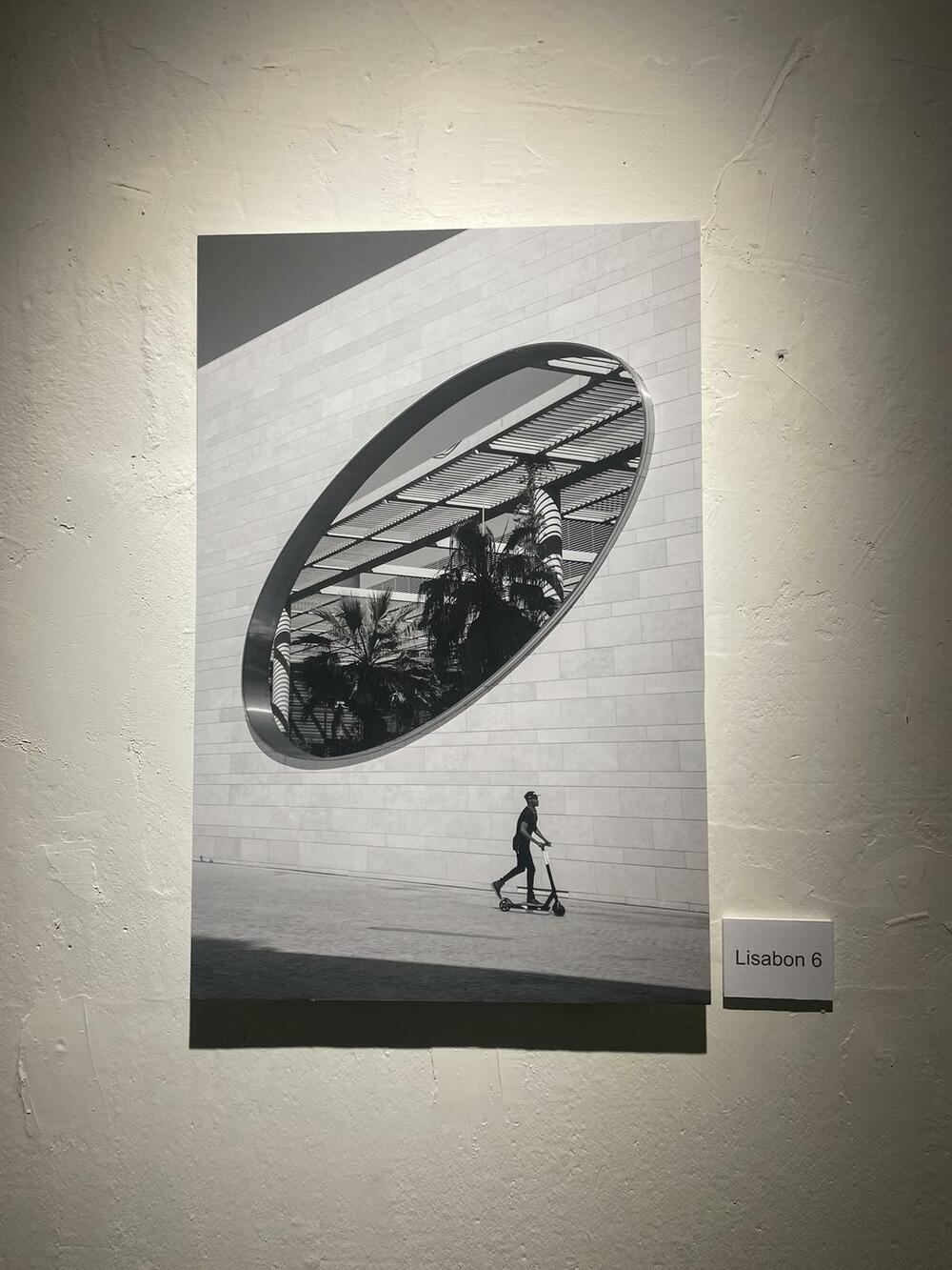 <p>Kolarićeve fotografije nagrađene su više od stotinu puta u Hrvatskoj i inostranstvu, a postao je nosilac umjetničke fotografske titule EFIAP/b</p>