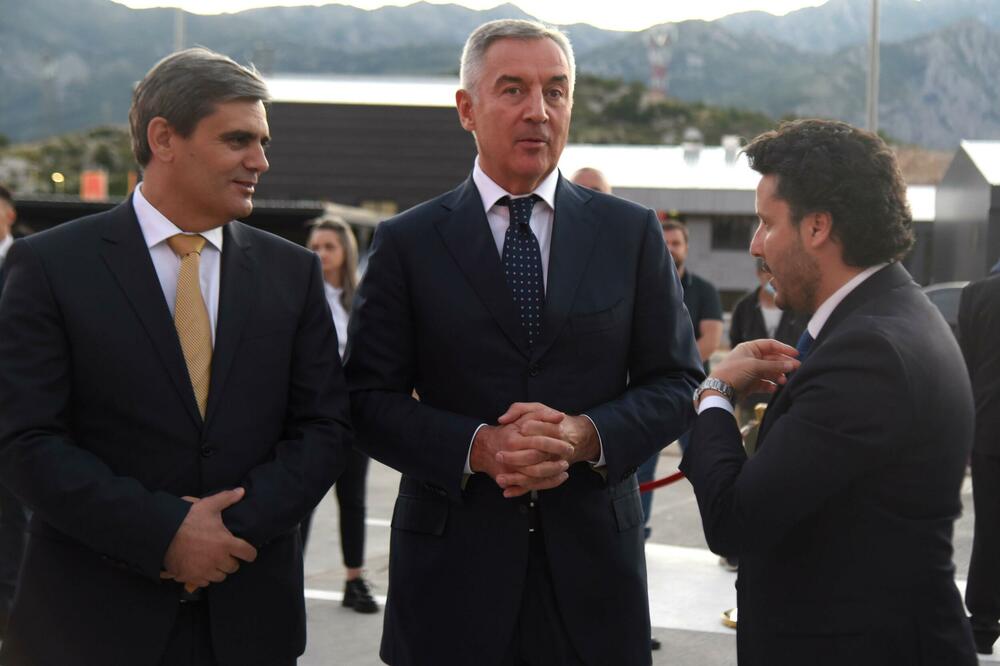 Hoće li oboriti odluke predsjednika: Ibrahimović, Đukanović i Abazović, Foto: BORIS PEJOVIC