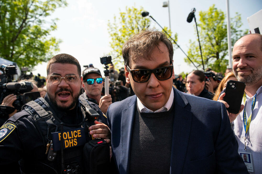 Santos nakon napuštanja suda, Foto: Reuters