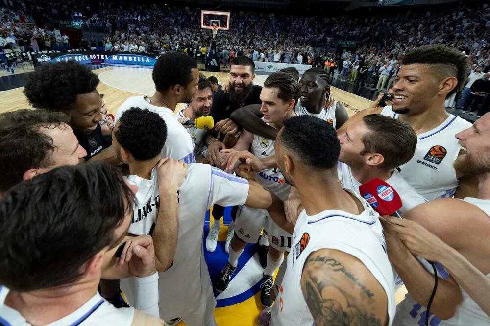 Košarkaši Reala tokom meča sa Partizanom, Foto: Euroleague