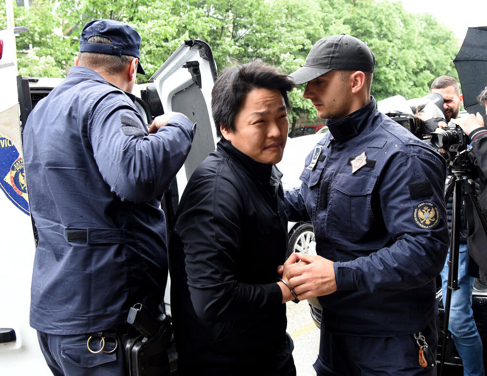 Privođenje Do Kvona