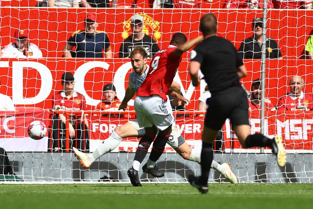 Gol Marsijala protiv "vukova", Foto: Reuters