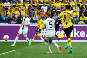 Dortmundu derbi dvije Borusije, nema opuštanja u borbi za titulu