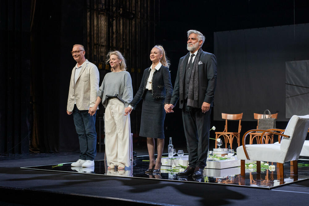 Glumački ansambl predstave