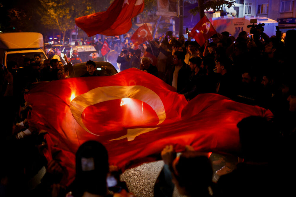 Pristalice oba kandidata su slavile širom Turske, Foto: Reuters