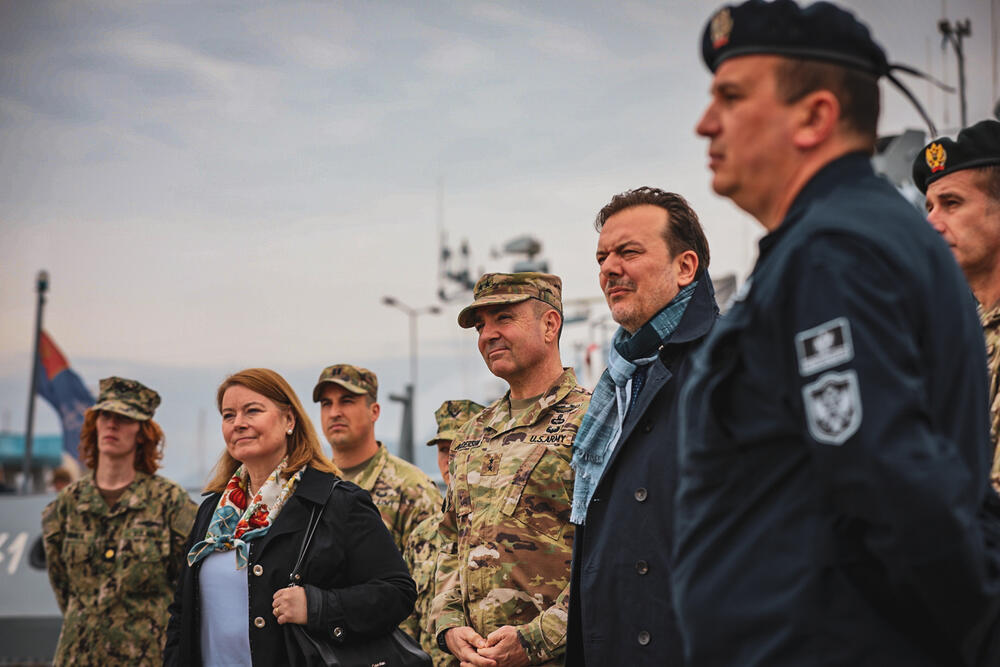 <p>Navodi se da je cilj vježbe jačanje spremnosti i interoperabilnosti učesnica kroz uvježbavanje brzog, zajedničkog odgovora na potencijalne krize na području istočne Evrope</p>