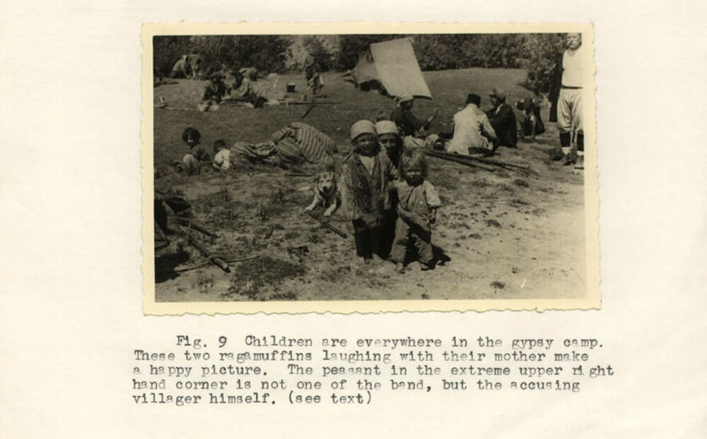 <p>Prve detalje iz života “kolašinskih Roma, kamerom je “uhvatio”, ranih 30-ih godina prošlog vijeka Milman Peri, profesor klasike na Univerzitetu Harvard</p>