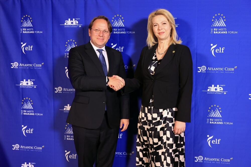 Foto: twitter.com/DanijelaDjurov2