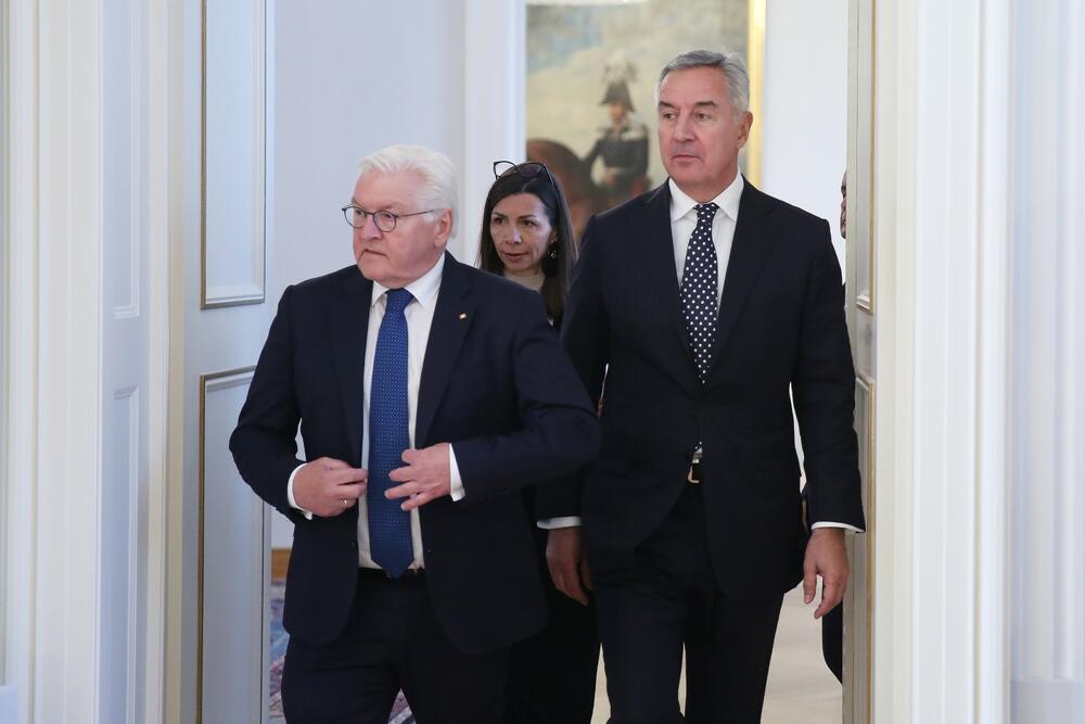 <p>Ovaj susret je oproštajni susret Đukanovića na funkciji predsjednika Crne Gore</p>