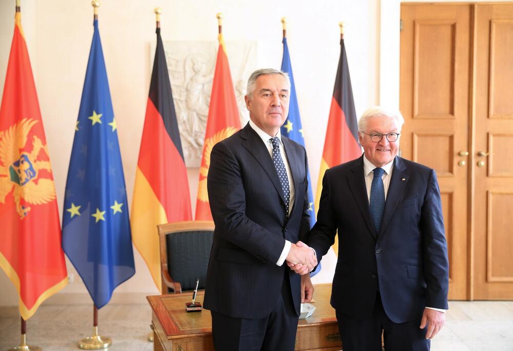 <p>Ovaj susret je oproštajni susret Đukanovića na funkciji predsjednika Crne Gore</p>