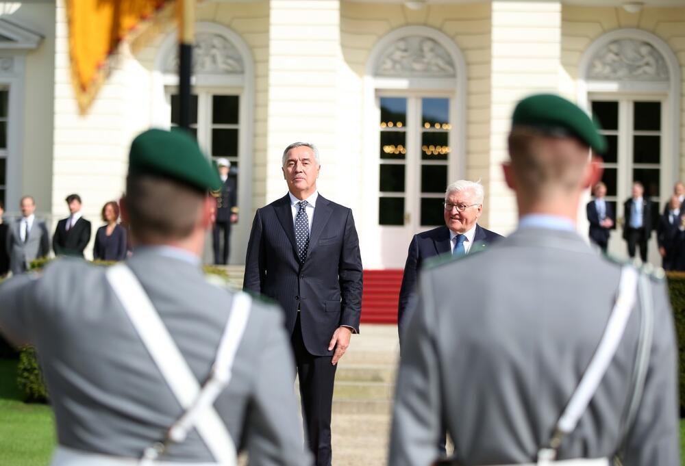 <p>Ovaj susret je oproštajni susret Đukanovića na funkciji predsjednika Crne Gore</p>