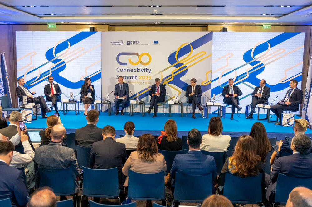 Sa samita, Foto: Ministarstvo kapitalnih investicija