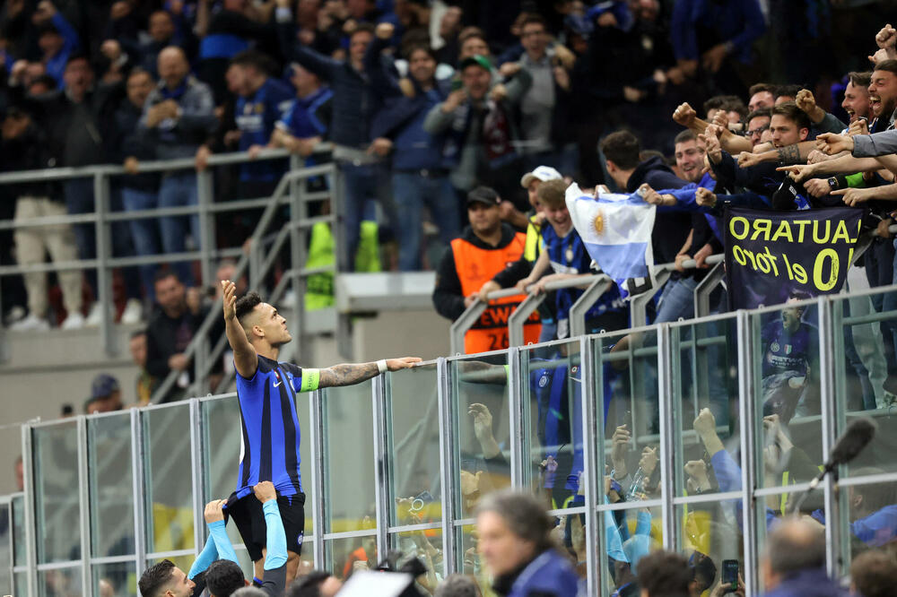 Lautaro Martines proslavlja gol, Foto: Reuters