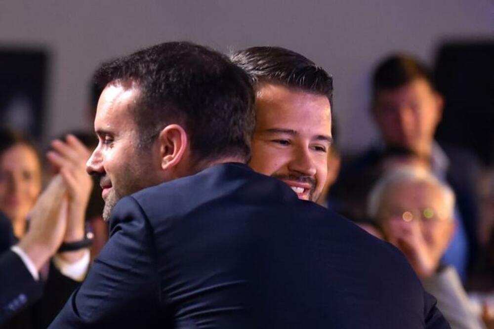 Raste broju simpatizera PES-a i programa koje su uveli: Spajić i Milatović, Foto: Boris Pejović