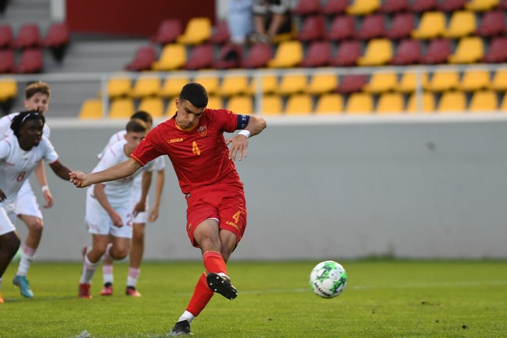 Kapiten Lečić bio je bez greške sa bijele tačke, Foto: FSCG