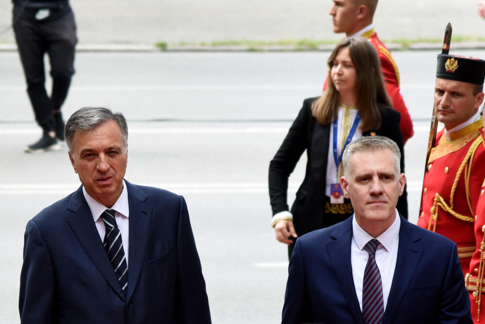 <p>Predsjednik Jakov Milatović inaugurisan je danas na sjednici u Skupštini Crne Gore, u Podgorici. Pogledajte fotografije koje je zabilježio foto reporter "Vijesti" Luka Zeković.</p>