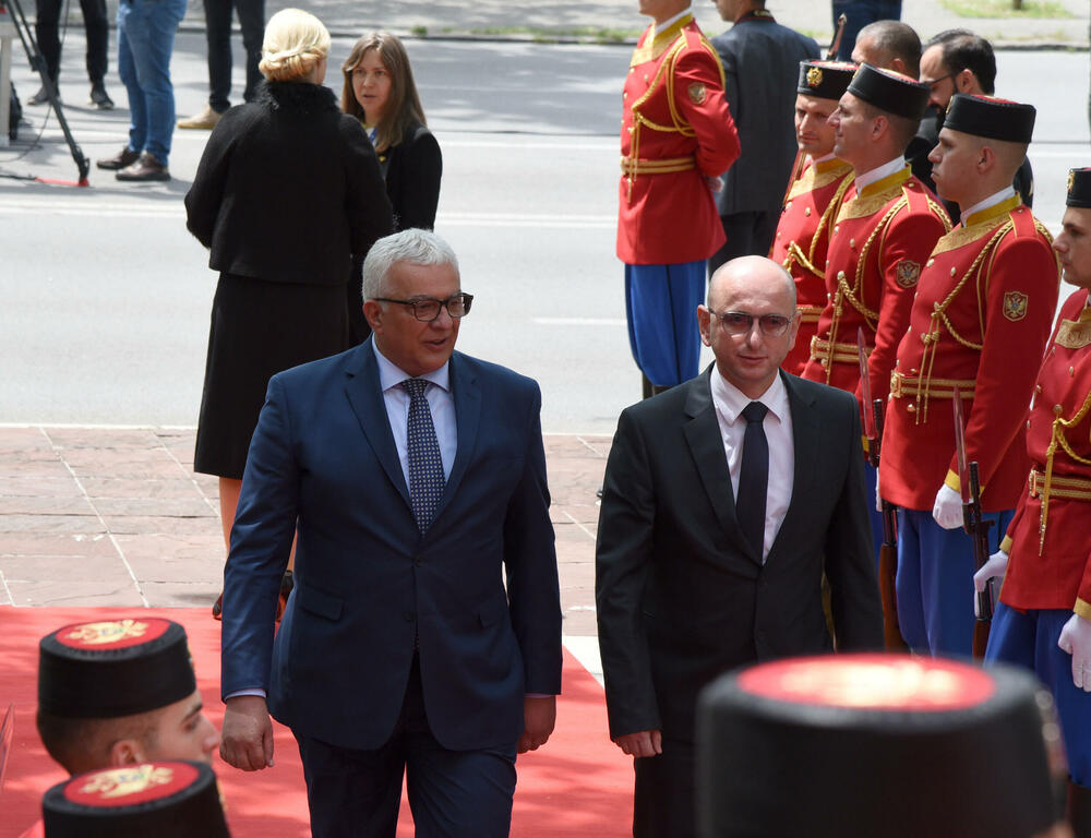 <p>Predsjednik Jakov Milatović inaugurisan je danas na sjednici u Skupštini Crne Gore, u Podgorici. Pogledajte fotografije koje je zabilježio foto reporter "Vijesti" Luka Zeković.</p>