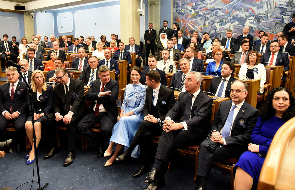 <p>Predsjednik Jakov Milatović inaugurisan je danas na sjednici u Skupštini Crne Gore, u Podgorici. Pogledajte fotografije koje je zabilježio foto reporter "Vijesti" Luka Zeković.</p>