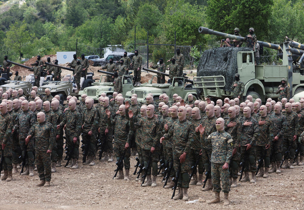 <p>Vježba je održana uoči Dana oslobođenja kojim se obilježava povlačenje izraelskih snaga iz južnog Libana 25. maja 2000. godine i poslije nedavne eskalacije nasilja između Izraela i Islamskog džihada u pojasu Gaze, sa kojim je proiranski Hezbolah već dugo povezan</p>