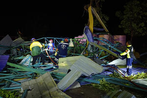 Tajland: Olujni vjetar srušio krov škole, poginulo šest osoba