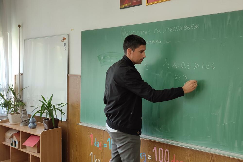 Odabrao proziv profesora: Radojičić u učionici, Foto: Privatna arhiva