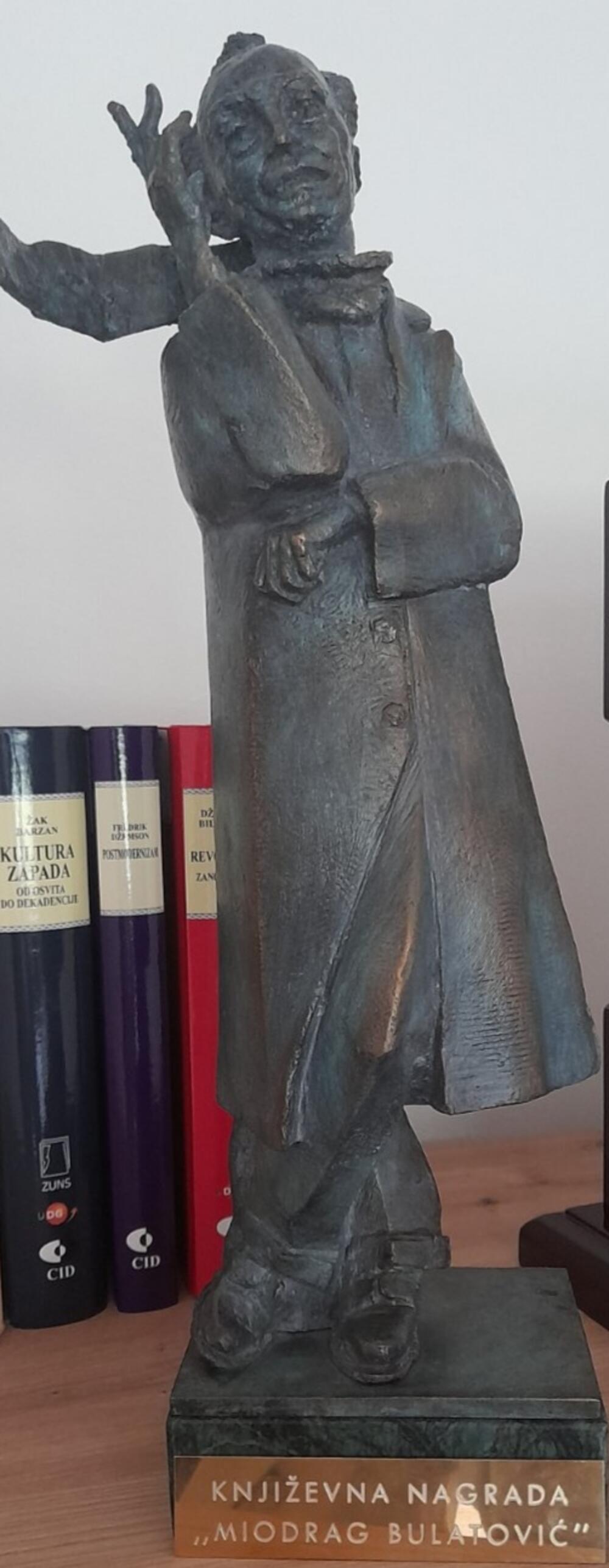 Statueta, rad Zlatka Glamočaka