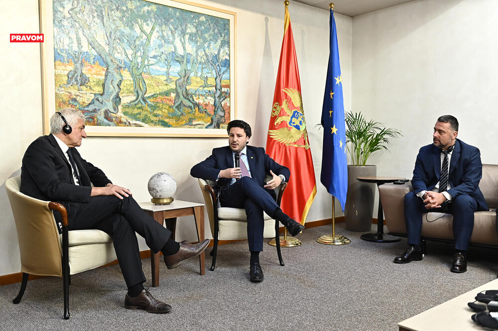 Moren i Abazović na sastanku, Foto: Vlada Crne Gore