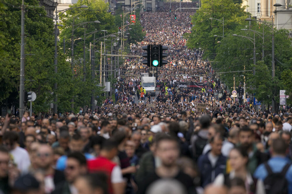 Treći protest “Srbija protiv nasilja” u Beogradu 19. maja, Foto: Beta/AP