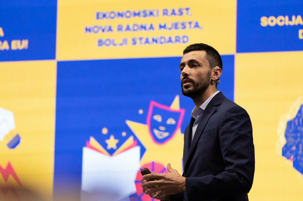 Novi lider, novi program: nosilac liste i v. d. šefa DPS-a Danijel Živković, Foto: DPS