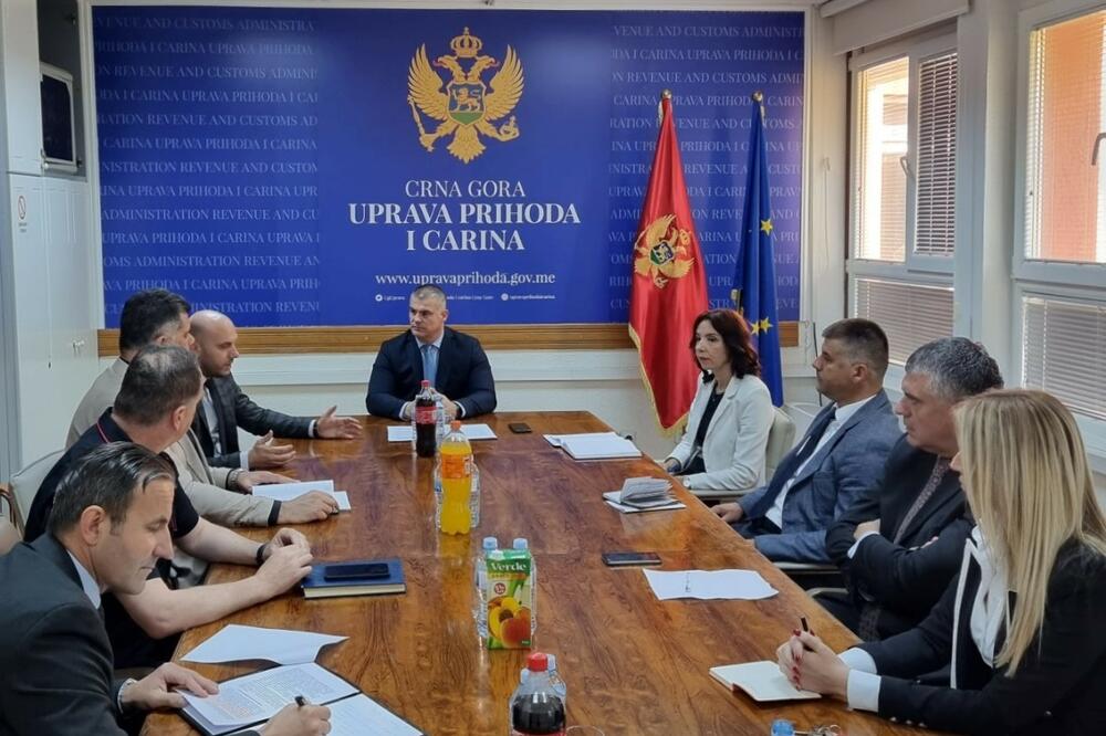 Sa sastanka, Foto: Uprava prihoda i carina