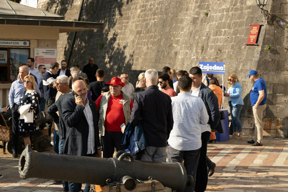 <p>"Spriječićemo ovu ili bilo koju sljedeću vladu da odvede brodarsku kompaniju iz ovog grada", kazao je nosilac koalicione liste "Zajedno</p>