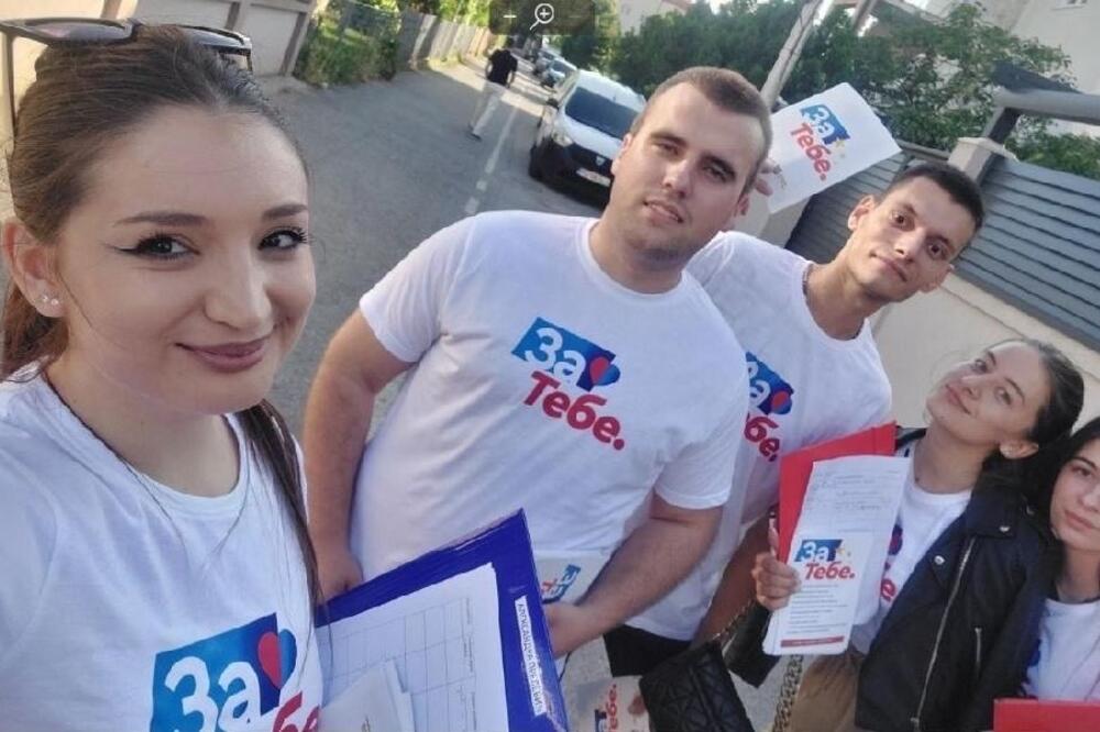 Mladi SNP-a obilazili podgorička naselja, Foto: SNP