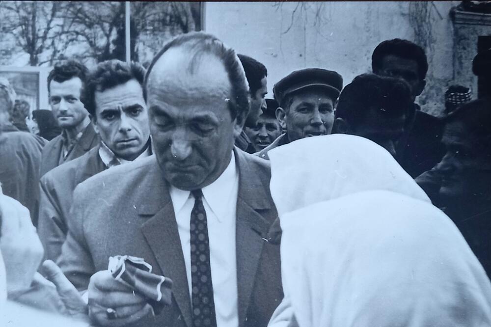 Susreti poslije četvrt vijeka: u Skadru, marta 1973., Foto: Slobodan Vuković